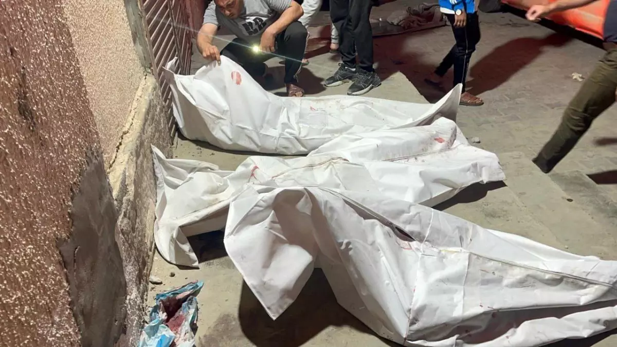 İsrail'in Gazze Saldırılarında Ölü Sayısı Artıyor