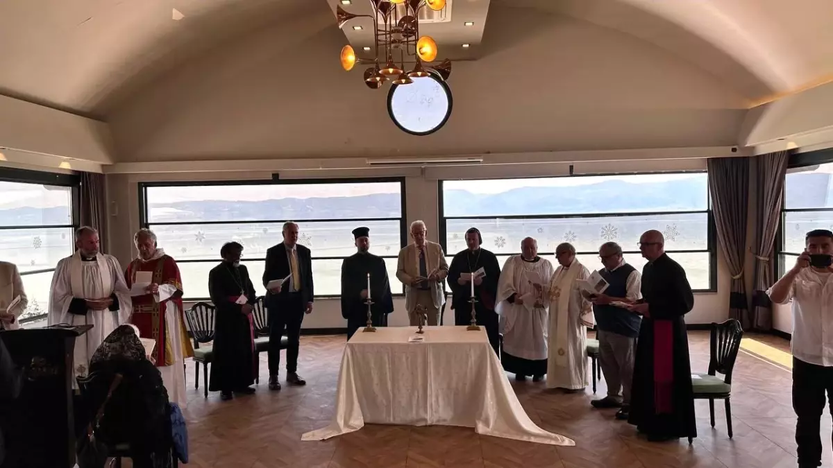 Papa 14. Leo'nun İznik'teki İlk Resmi Ayini Gerçekleşti