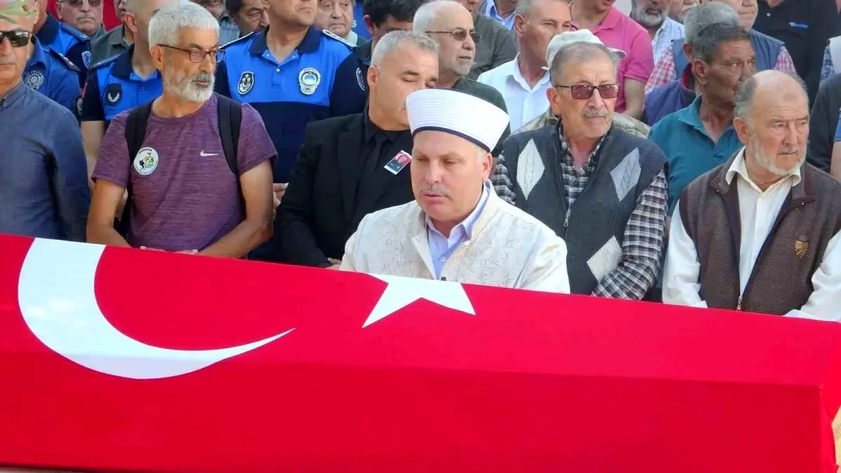 Kalp Krizi Geçiren Denizli Polisi Tarık Gündoğdu Hayatını Kaybetti