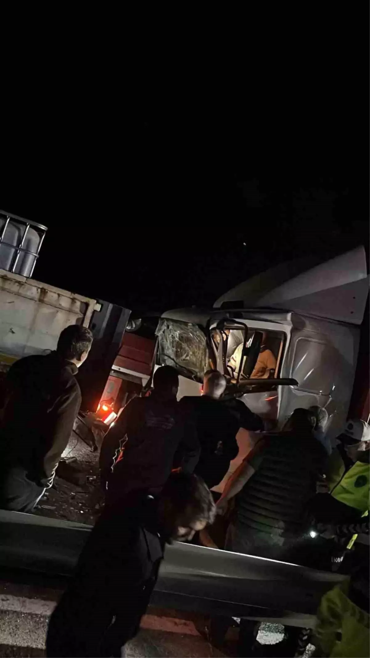 Kızılcahamam'da Zincirleme Kaza: 2 Yaralı