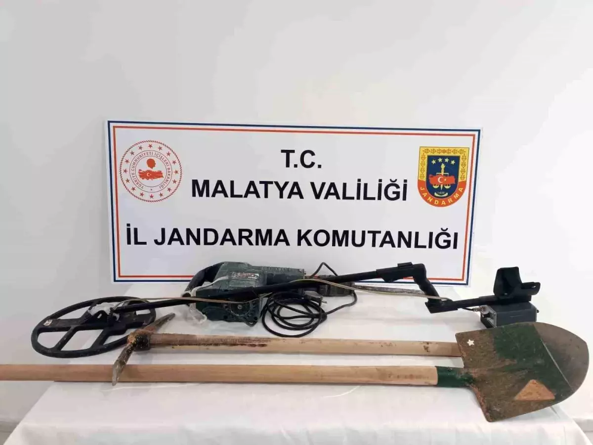 Malatya'da Kaçakçılıkla Mücadele Operasyonları: 9 Zanlı Gözaltında