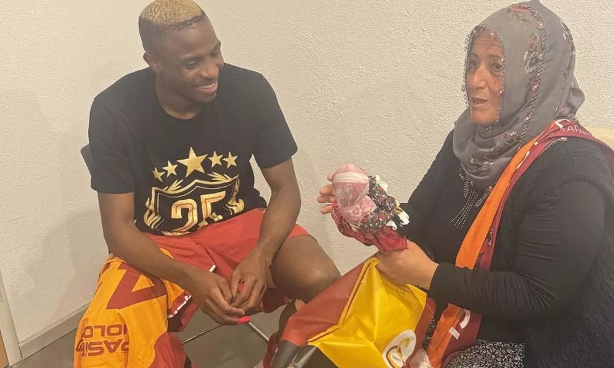 Neslihan Teyze kim? Osimhen'e örgü bebek yapan Neslihan Teyze kimdir?