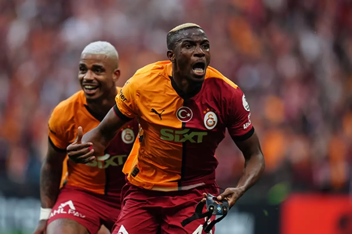 Osimhen durmuyor! Türkiye'de bir rekoru daha kırabilir