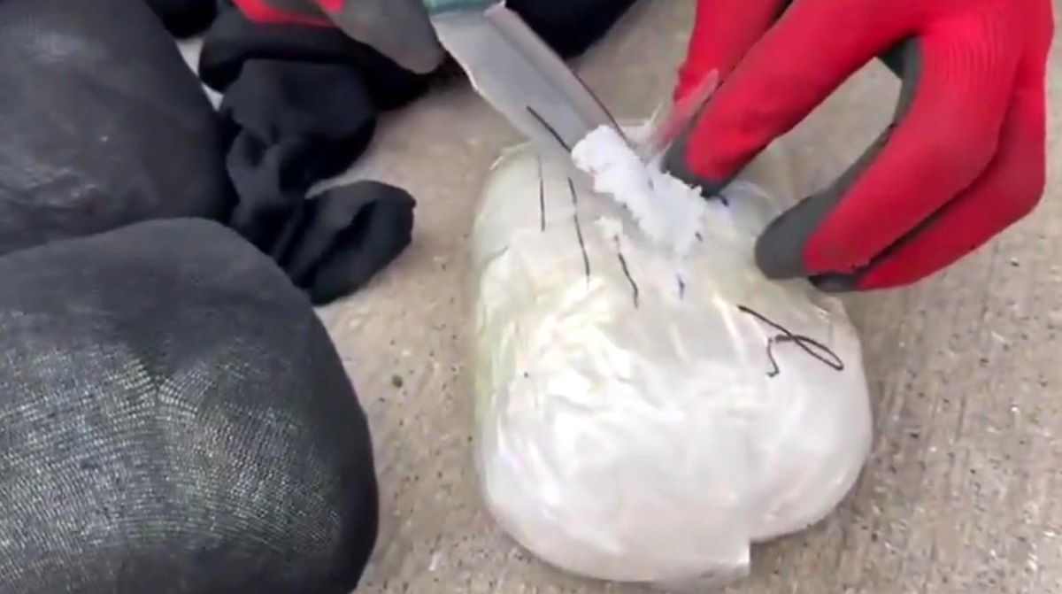 Şanlıurfa'da 5 Kilo 250 Gram Metamfetamin Ele Geçirildi