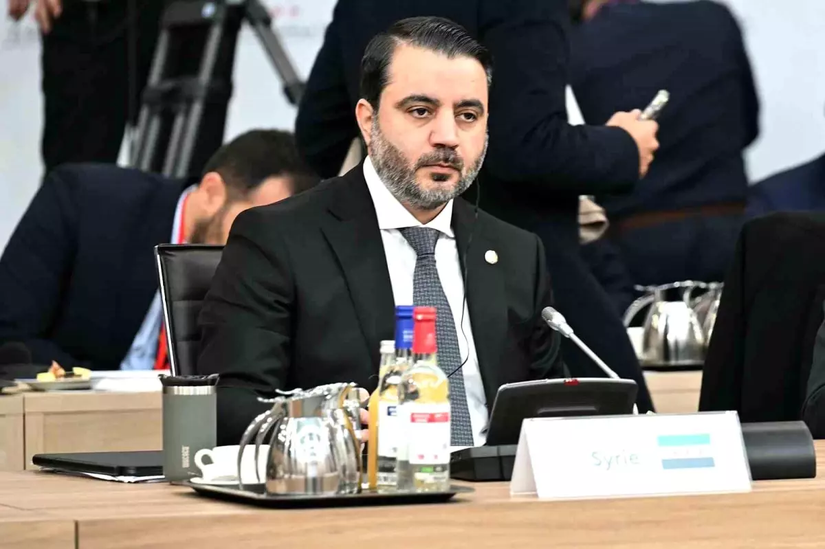 AB'den Suriye'ye Yaptırımların Kaldırılması Kararı