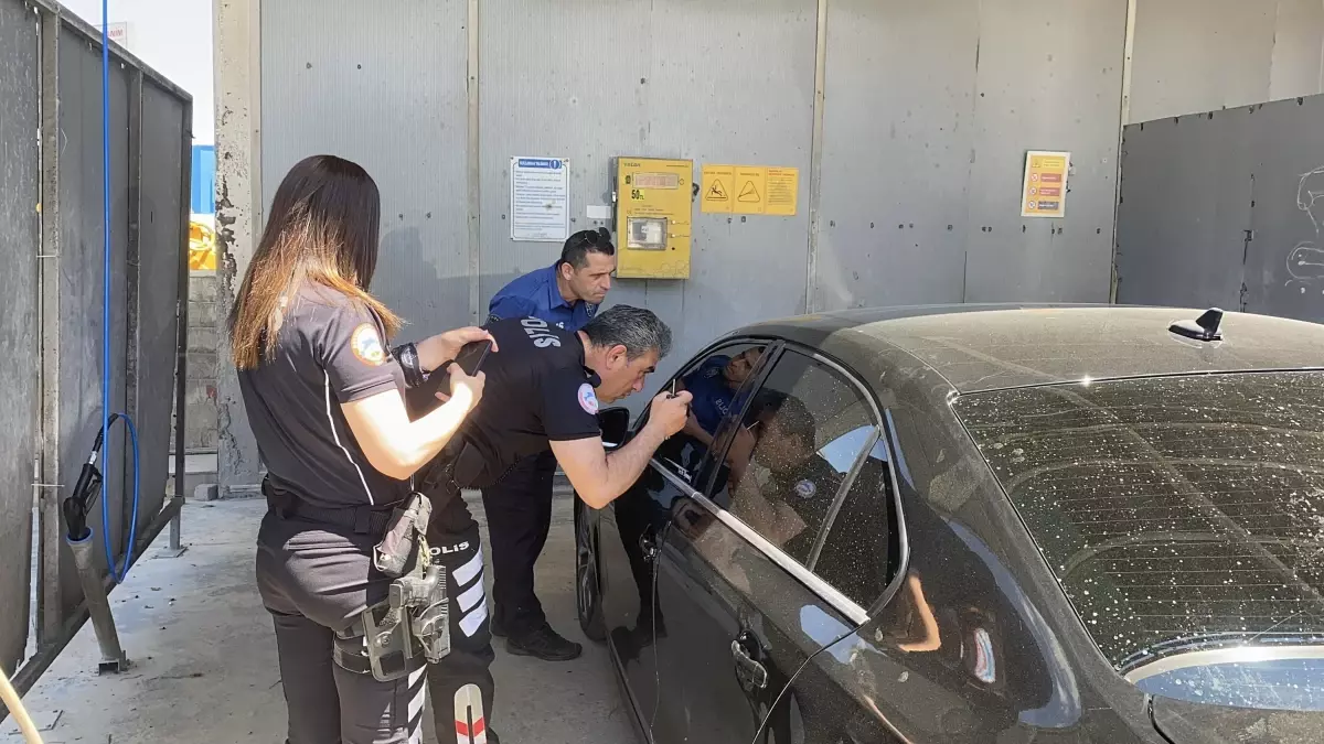 Uyuşturucu ile Yakalanan Sürücü Oto Yıkama Alanında Uyuya Kaldı
