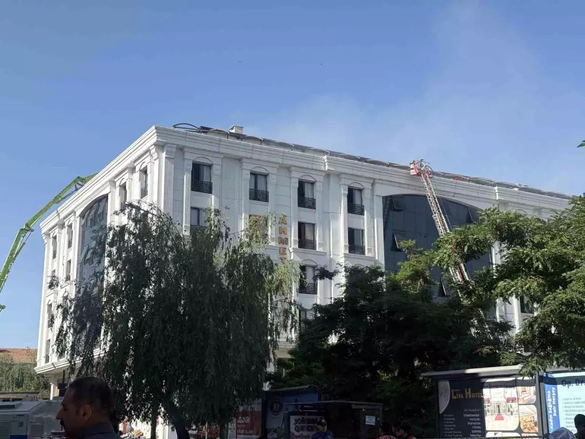 Iğdır'da Öğrenci Yurduna Yangın: Valilik Açıklamada bulundu