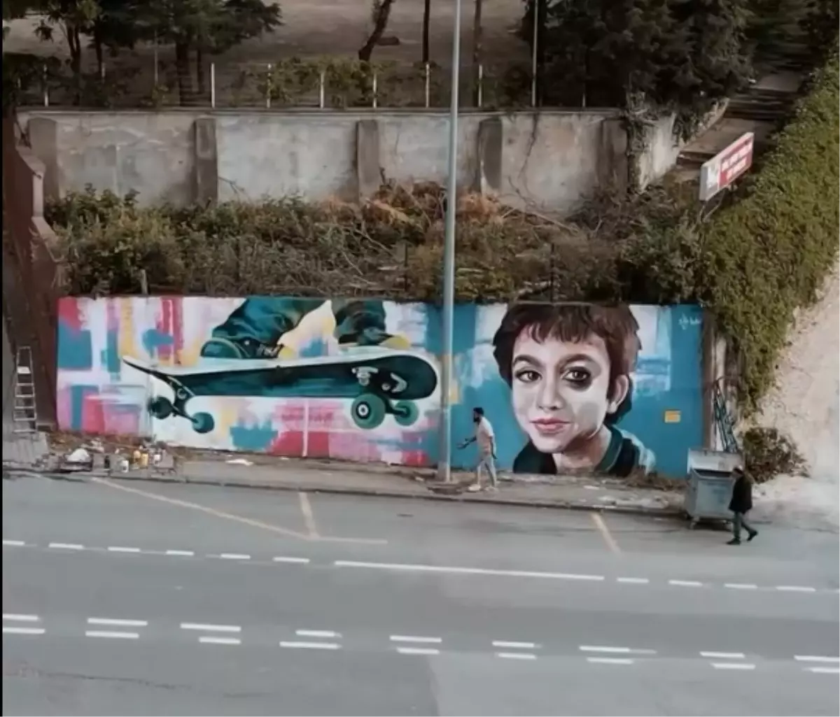 Ressam Hatai Abdullayev'den Mattia Minguzzi'ye Anma: Portre ve Kaykay