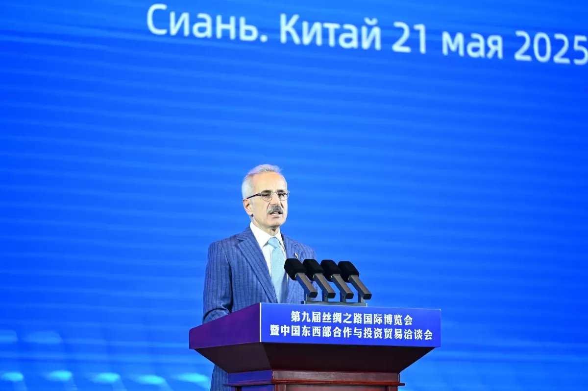 Bakan Uraloğlu: Şian, İpek Yolu'nun Başlangıç Noktası