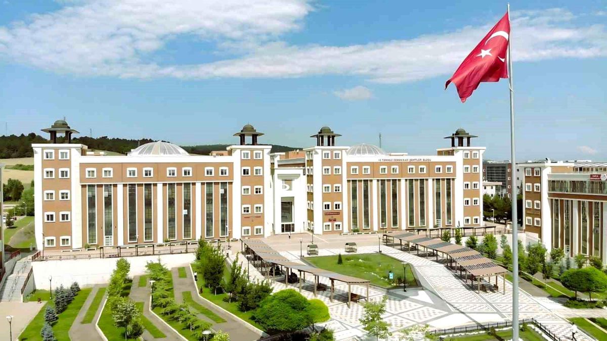 Bilecik Şeyh Edebali Üniversitesi'nin İslami İlimler Fakültesi İlahiyat Fakültesi Oldu