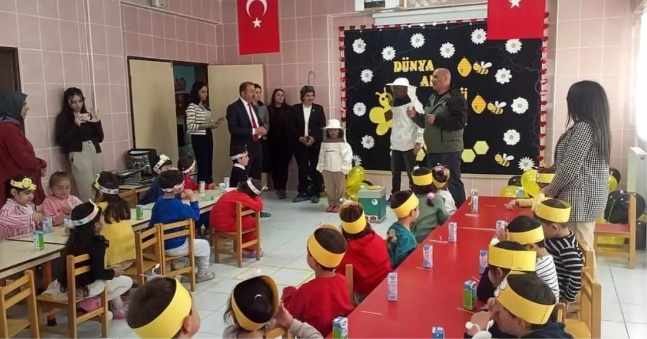 Çıldır Anaokulu'nda Dünya Arı Günü Etkinlikleri Düzenlendi