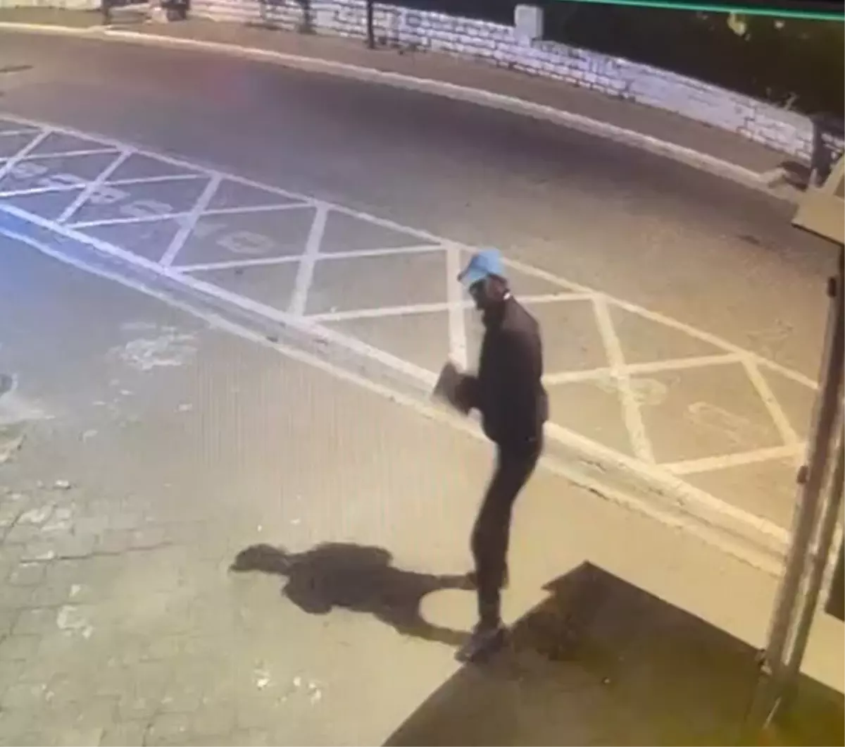 Fethiye'de AK Parti İlçe Başkanlığına Taşlı Saldırı