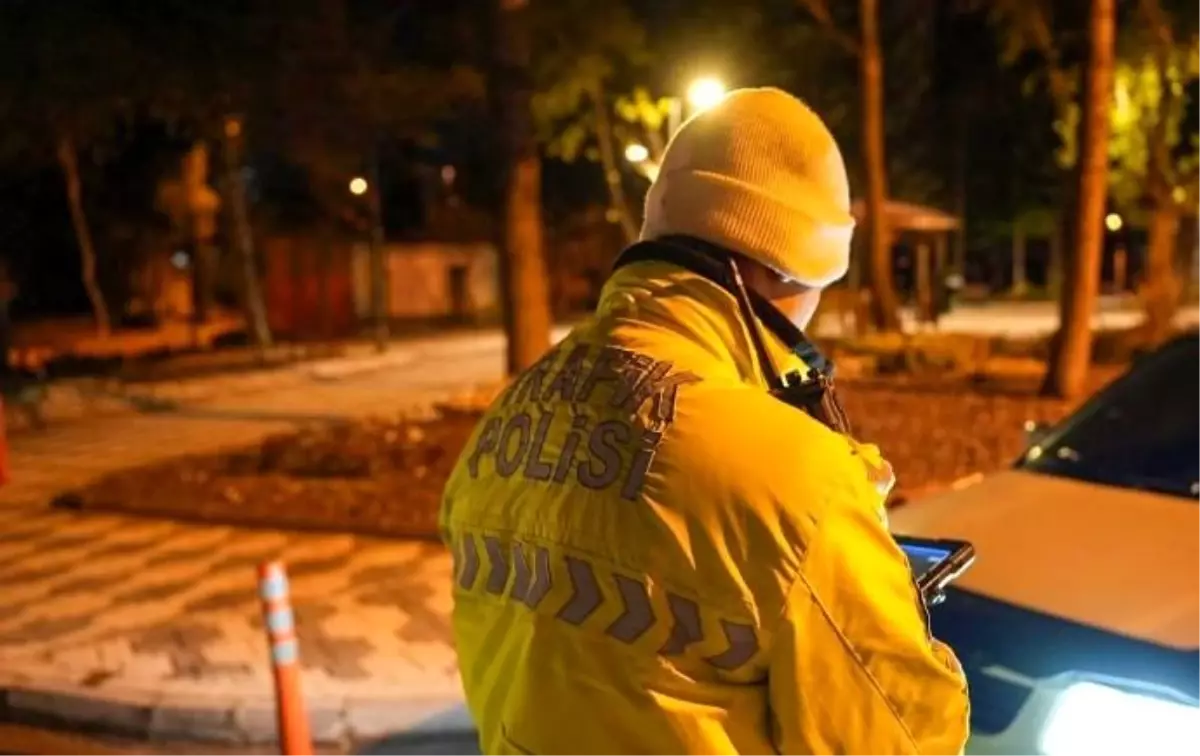 Isparta'da Trafik ve Asayiş Uygulaması: 8 Sürücüye Ceza