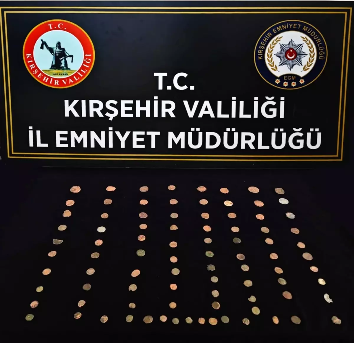 Kırşehir'de Kaçak Tarihi Eşya Operasyonu: 151 Parça Ele Geçirildi