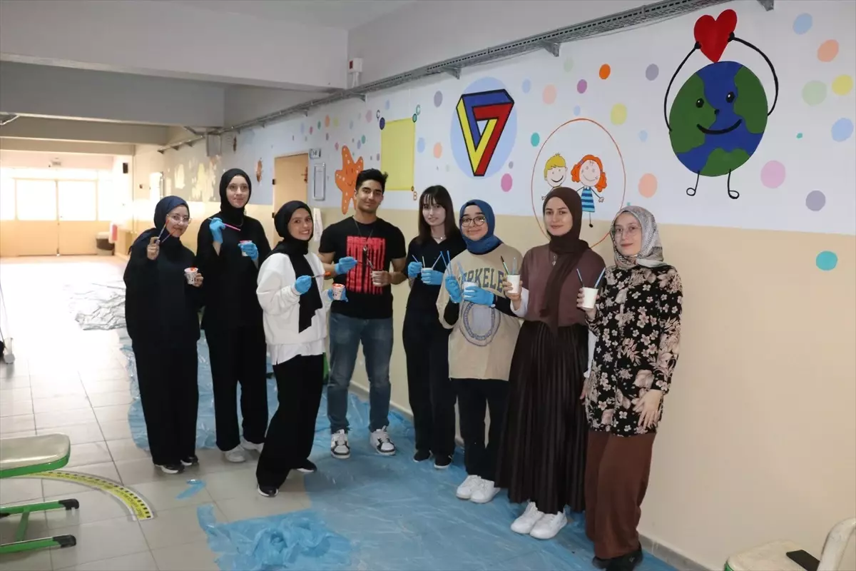 DPÜ'den Eğitime Sanat ve Bilim Desteği Projesi
