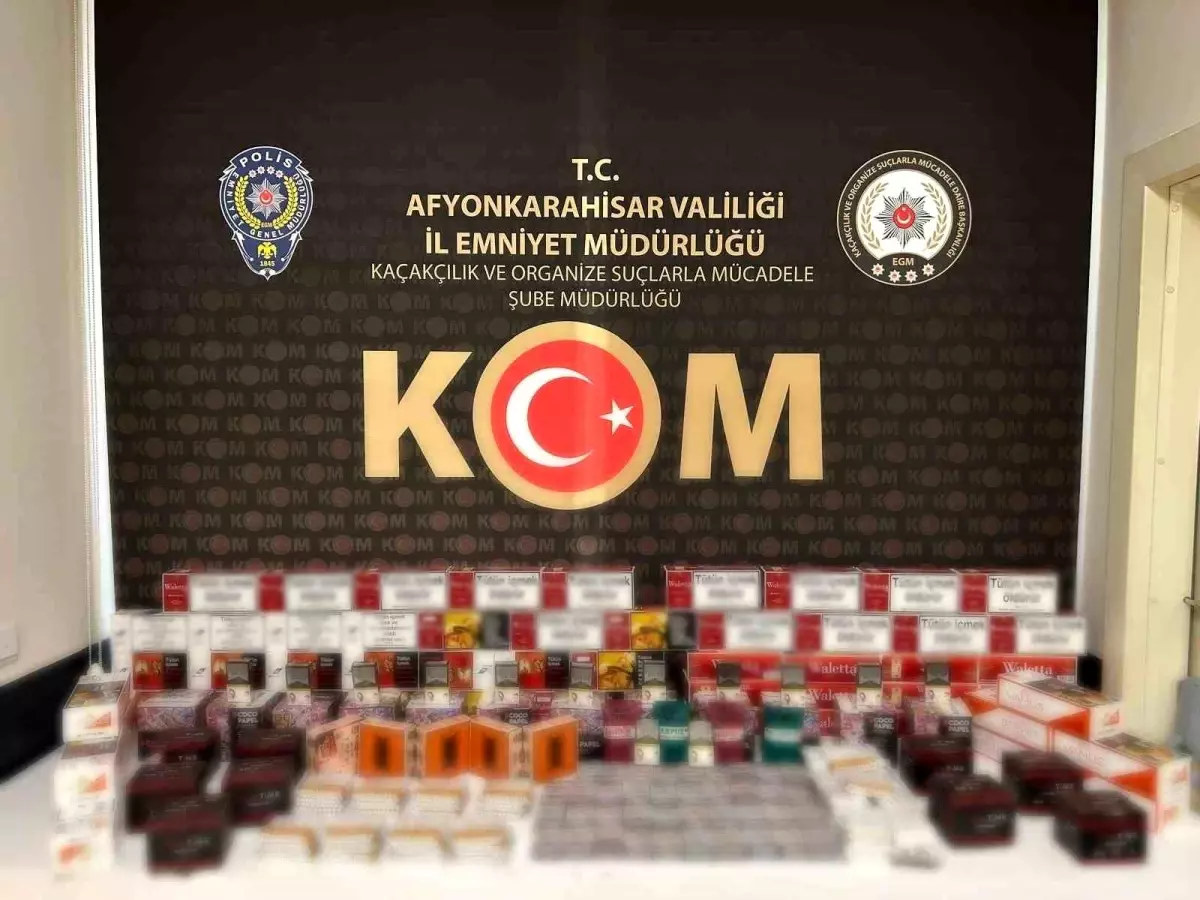 Afyonkarahisar'da Kaçak Sigara Operasyonu: 350 Paket Ele Geçirildi