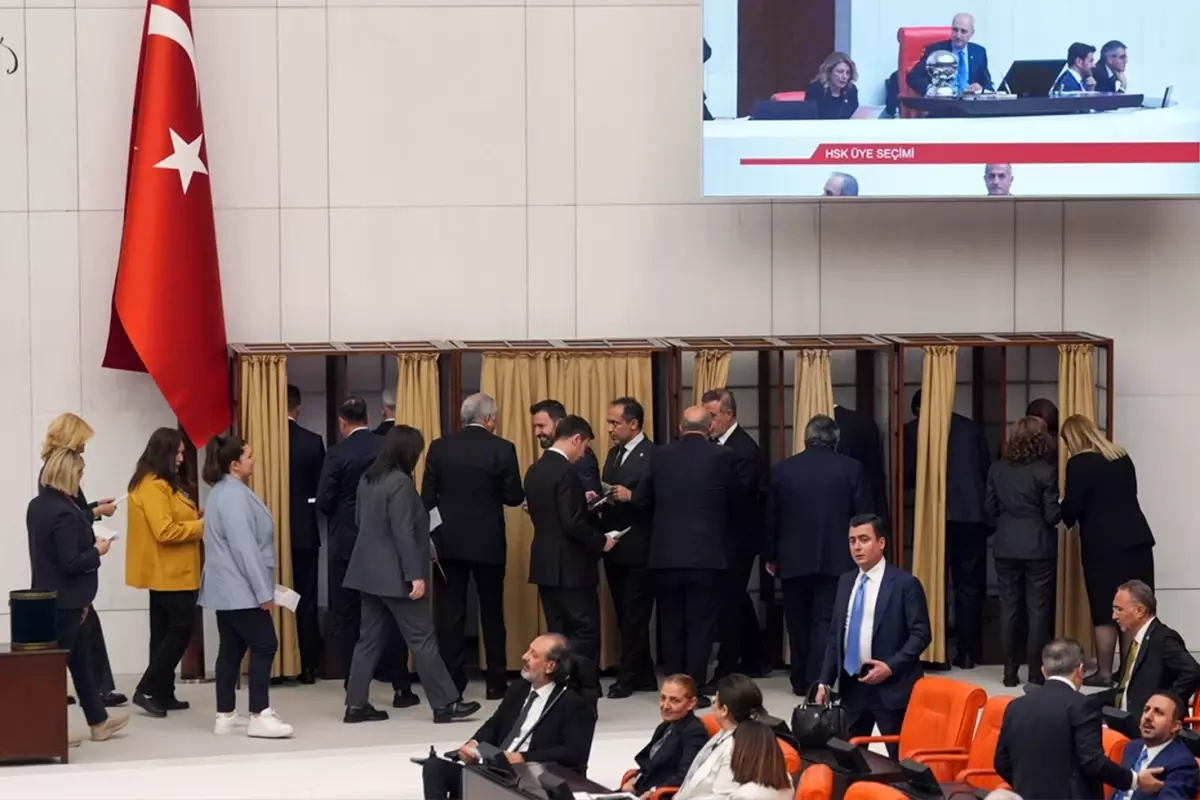 TBMM'de HSK'ya 5 yeni üye seçildi