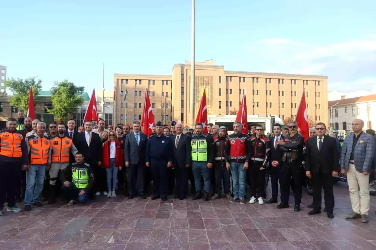 TSKGV Tanıtım Etkinliği ve Motosiklet Korteji Eskişehir'de Gerçekleşti