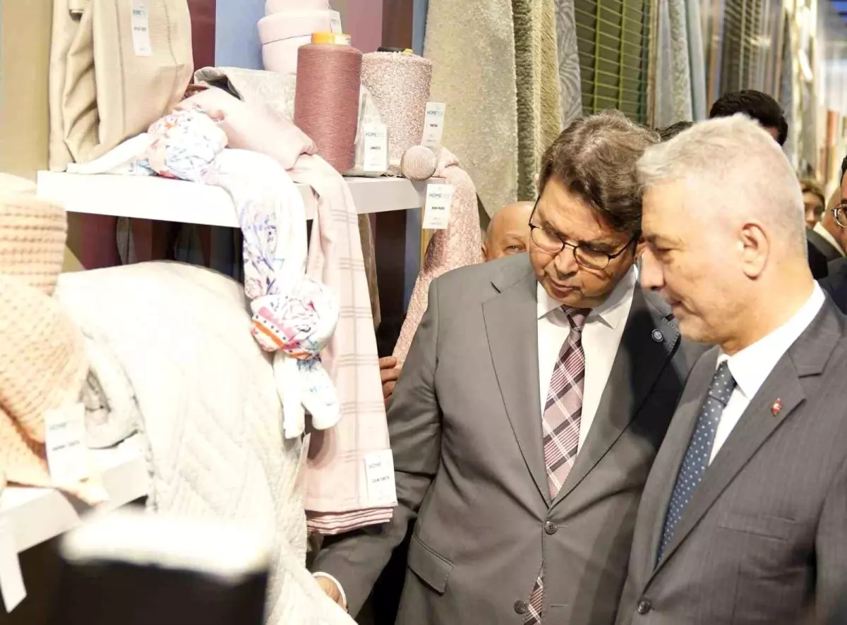Hometex 2025 Fuarı'nda Denizli ve Uşak'tan 100 Firma Yer Aldı