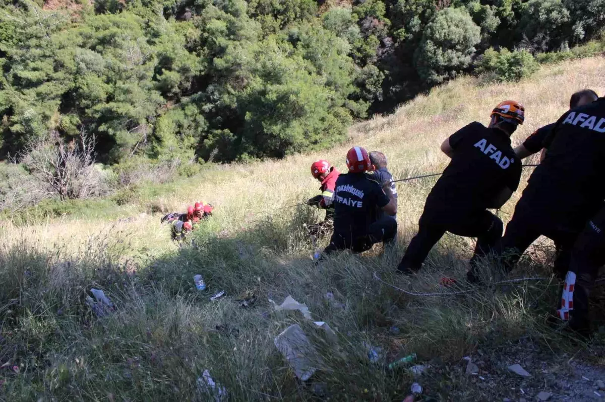 Aydın'da Motosiklet Kazası: Sürücü Uçurumdan Kurtarıldı