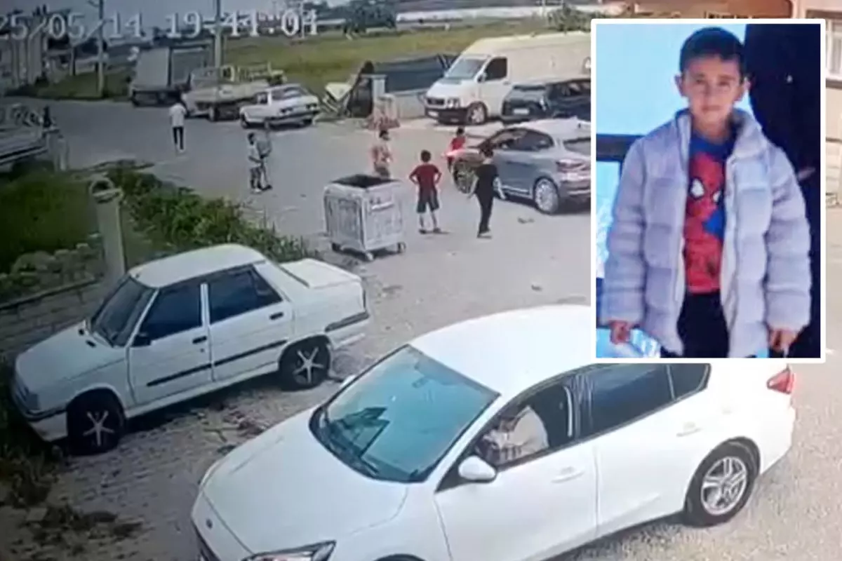 Otomobilin ezdiği 7 yaşındaki Adnan, 8 günlük yaşam mücadelesini kaybetti