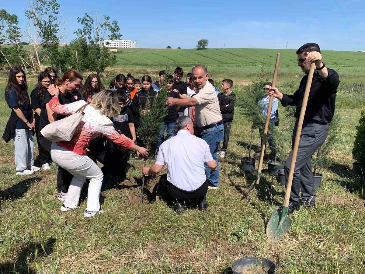 Çorlu Ortaokulu'ndan Asya Önel İçin Anma Etkinliği