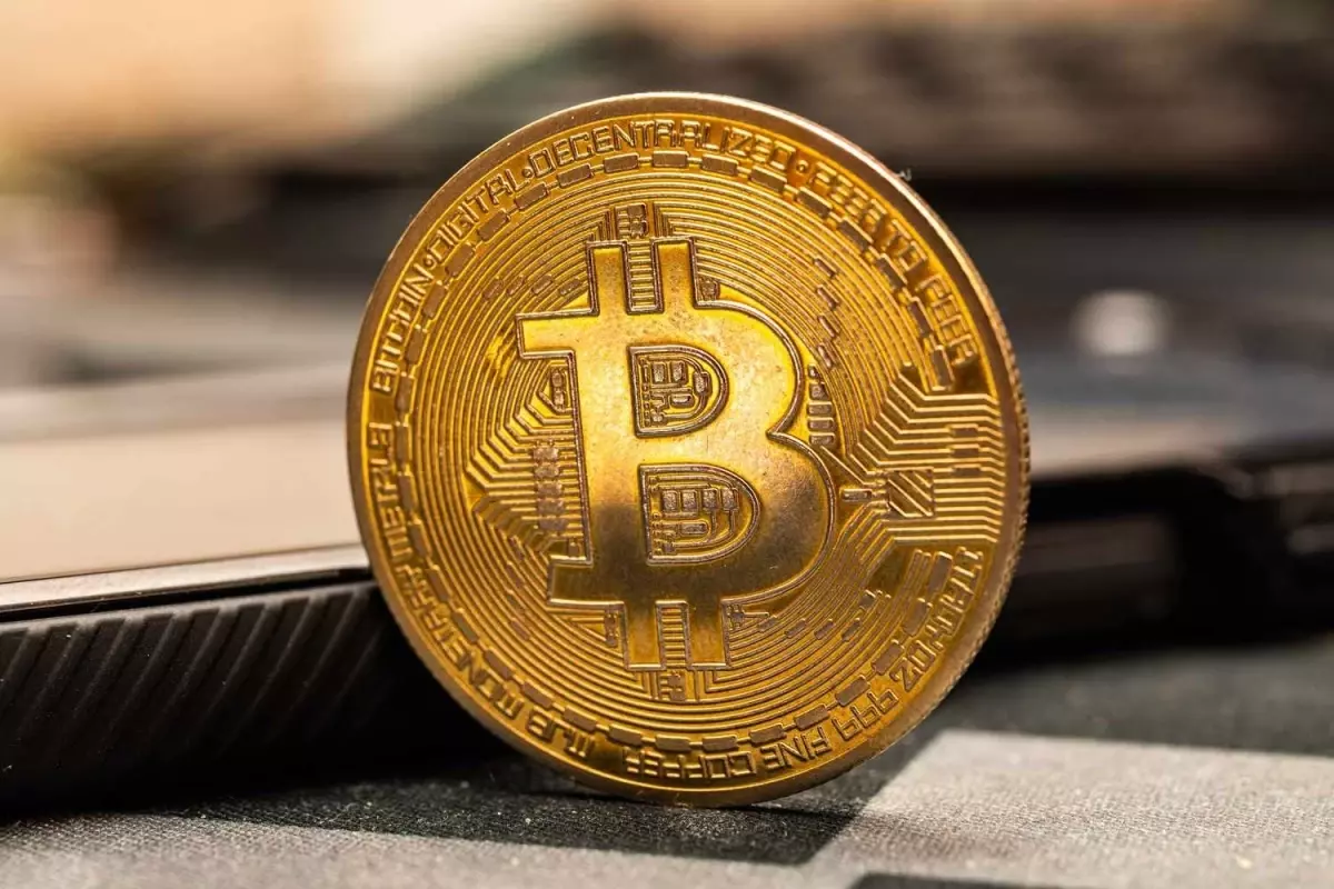 Bitcoin 111 bin doları aşarak tarihi zirvesini yeniledi