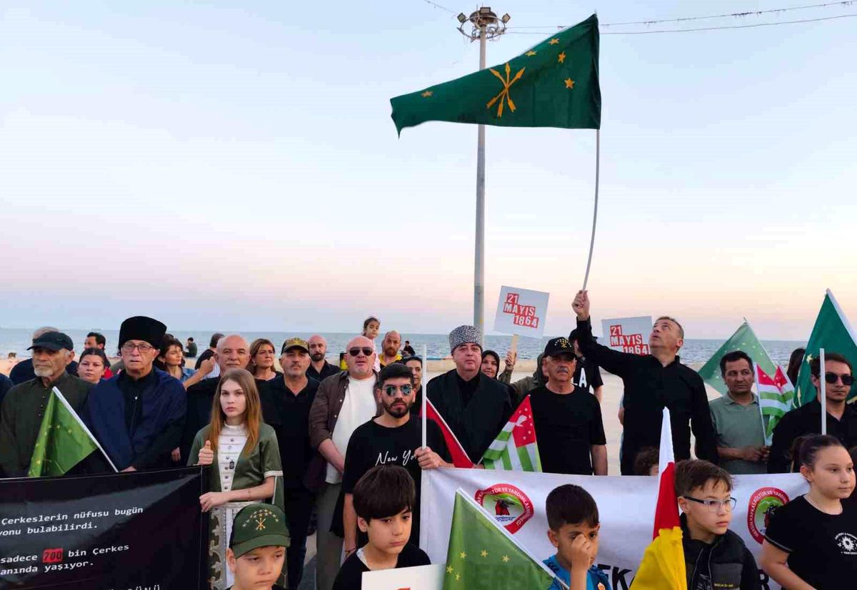 Mersin'de Çerkes Sürgünü ve Soykırımı Anma Yürüyüşü Düzenlendi