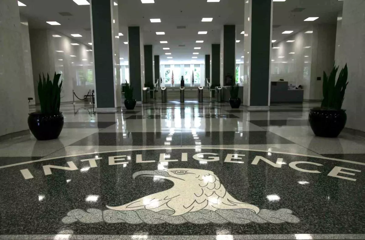 CIA Genel Merkezi Girişinde Ateş Açıldı