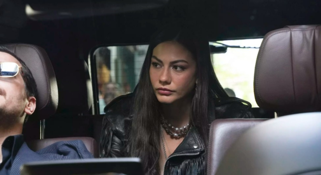 EŞREF RÜYA 9. BÖLÜM FULL İZLE | KANAL D ekranı ile Eşref Rüya son bölüm izle tek parça full HD ve kesintisiz! Eşref Rüya'in 9. bölümünde ne oldu?