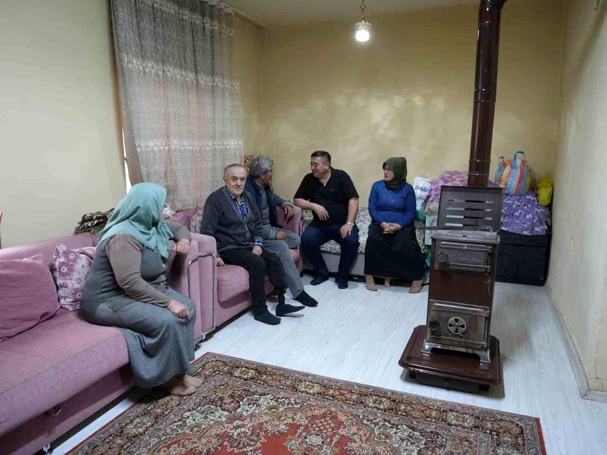 Kastamonu'da Yangın Mağduru Aile, İki Yıldır Geçici Okulda Yaşıyor