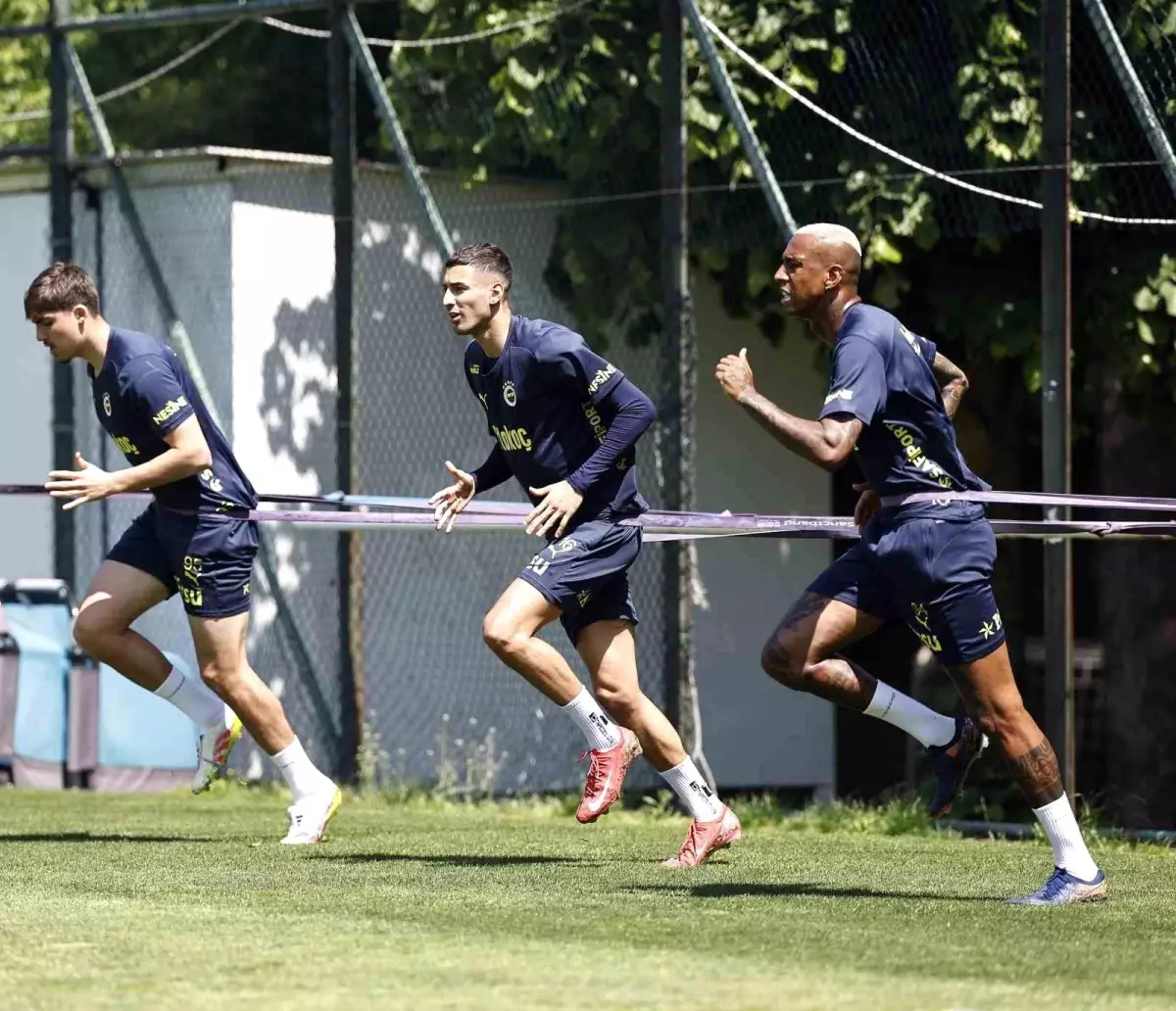 Fenerbahçe, Hatayspor Maçına Hazırlanıyor