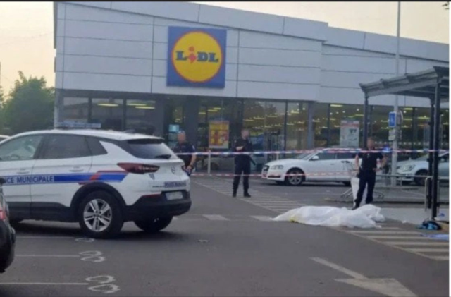 A Turkish young man was brutally killed in an axe attack in France