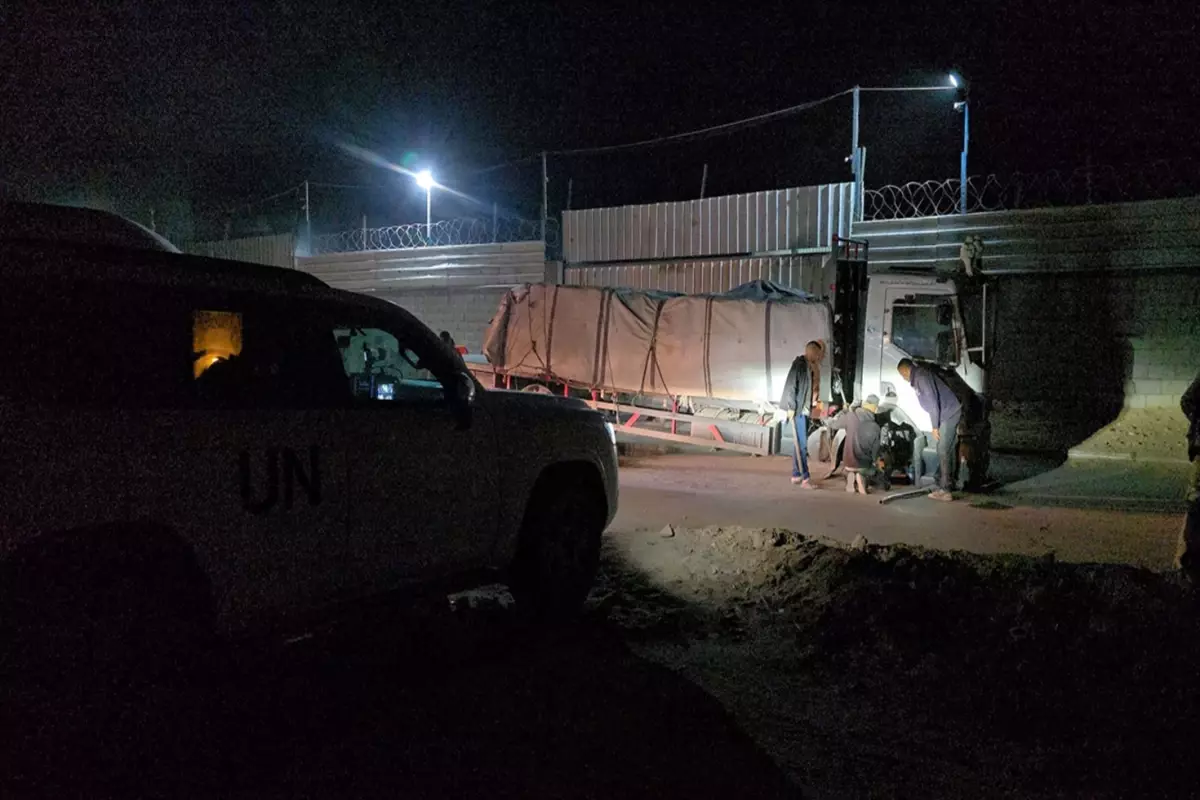 Gazze'ye giren insani yardımlar Filistinlilere ulaşmadı