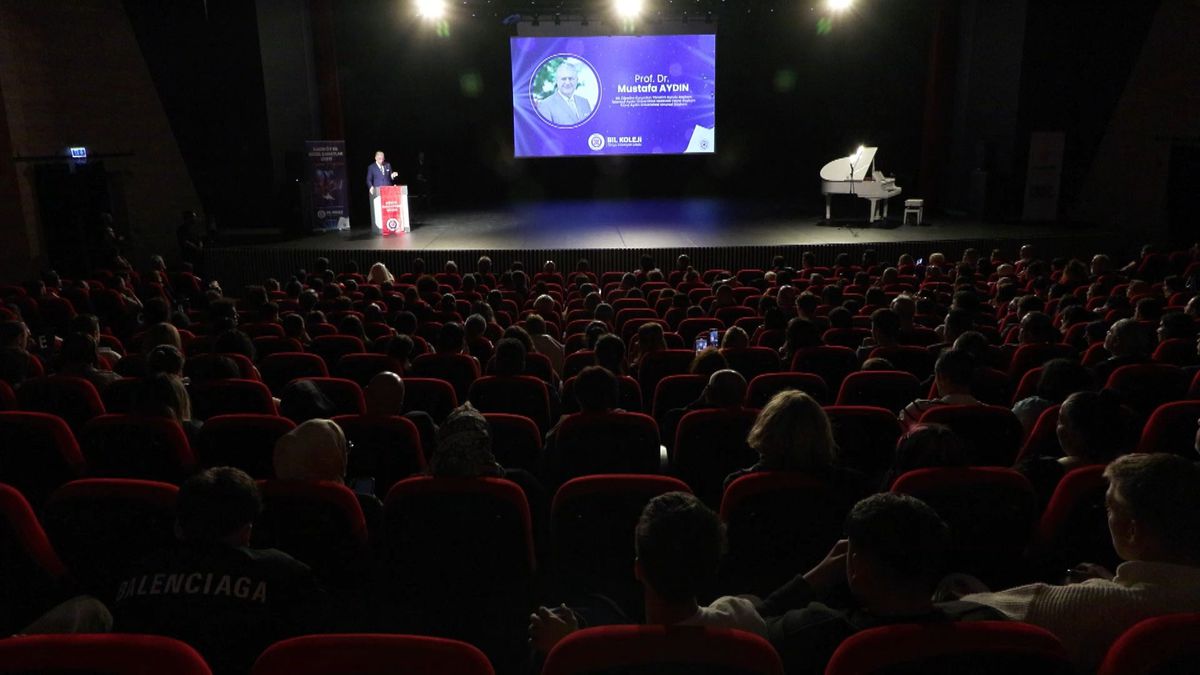 Kadıköy BİL Güzel Sanatlar Lisesi açıldı
