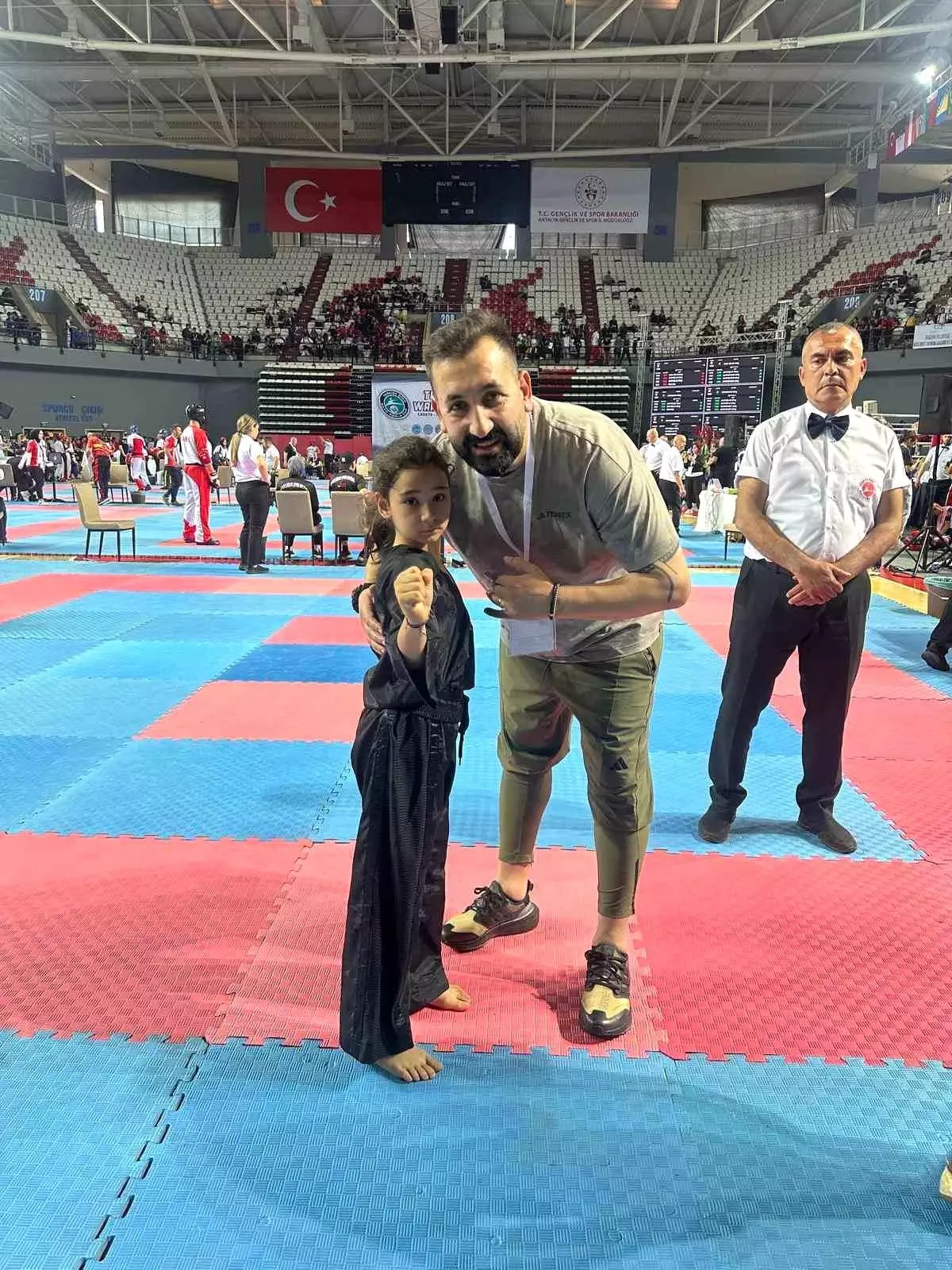 Semanur Erdem, Kickboks Dünya Kupası'nda Üçüncü Oldu