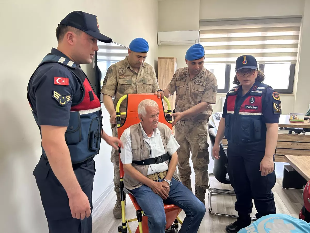 Huzurevinde Deprem Tatbikatı Gerçekleştirildi
