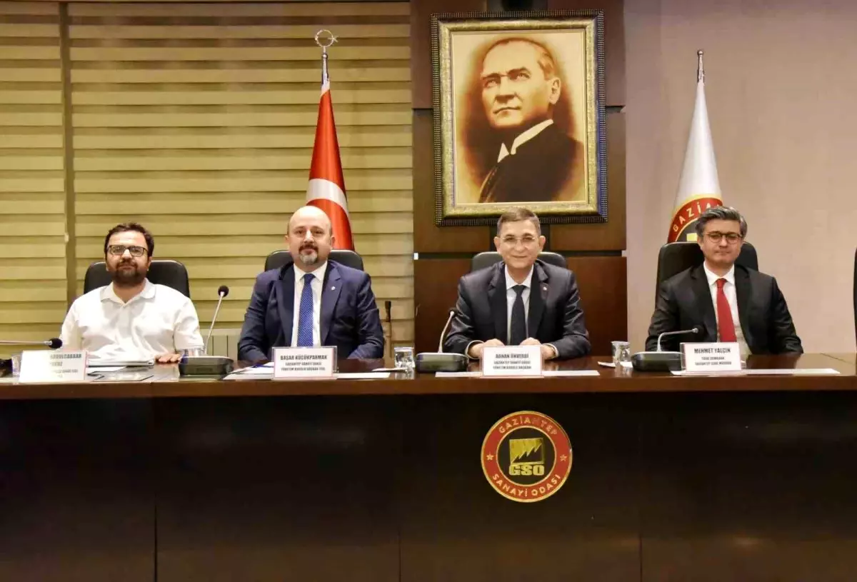 Gaziantep'te Makine Metal Sektör Toplantısı Gerçekleştirildi