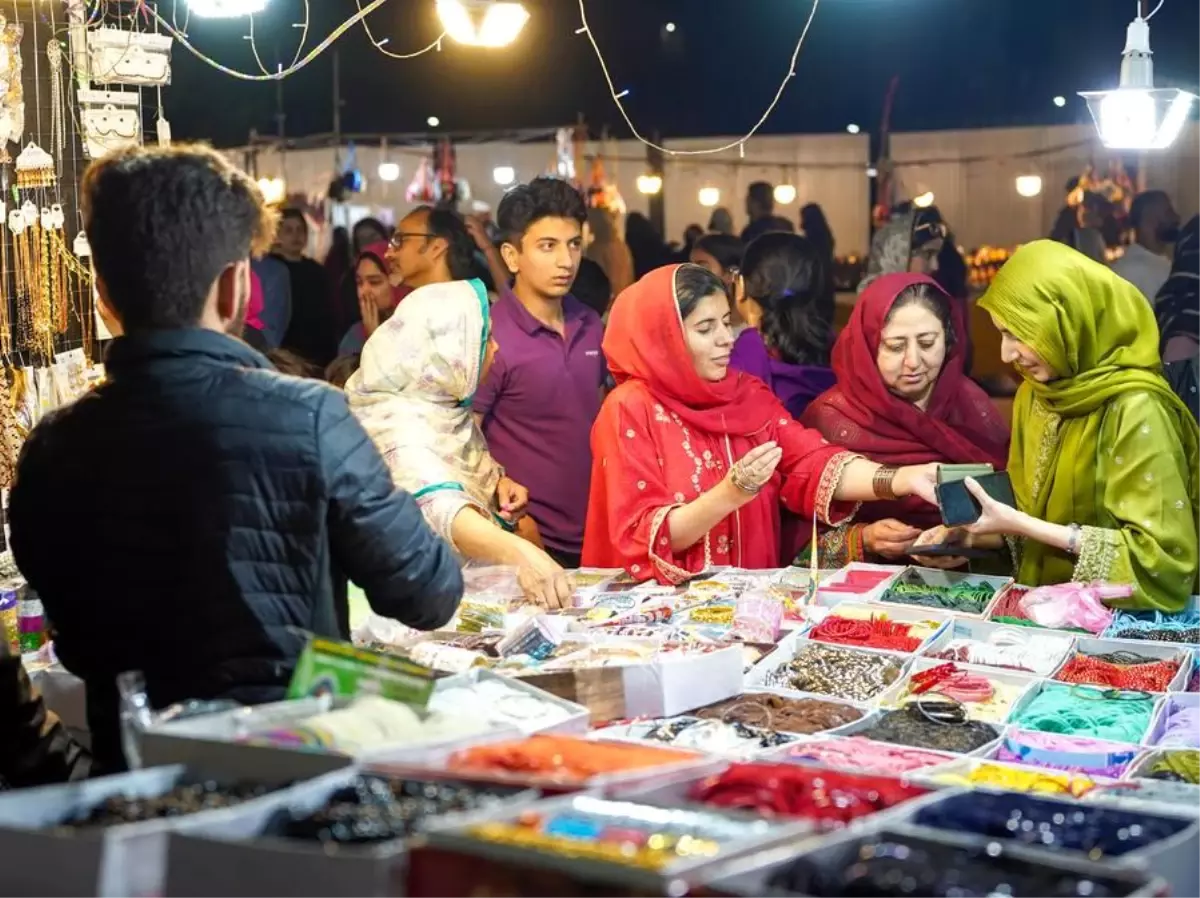 Pakistan Cumhurbaşkanı Zerdari, Çin ile İlişkileri Kutladı