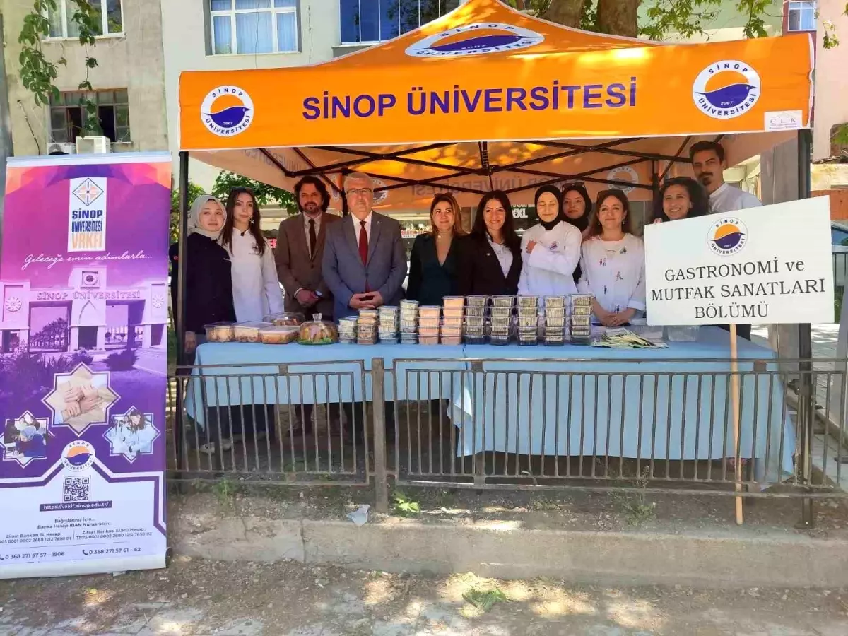 Sinop'ta Türk Mutfağı Haftası'nda Hayır Etkinliği Düzenlendi