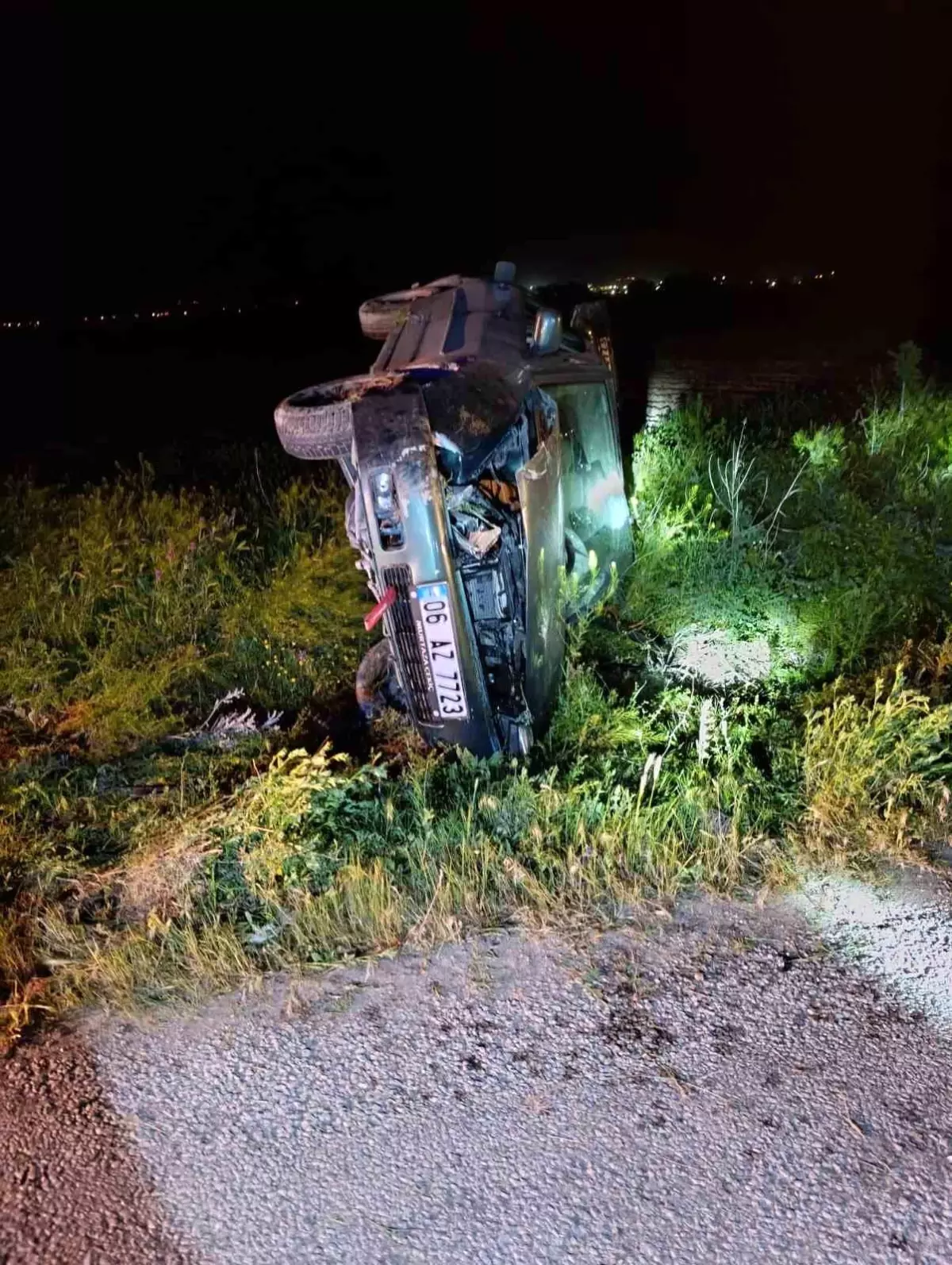 Afyonkarahisar'da Feci Kaza: 27 Yaşındaki Genç Hayatını Kaybetti