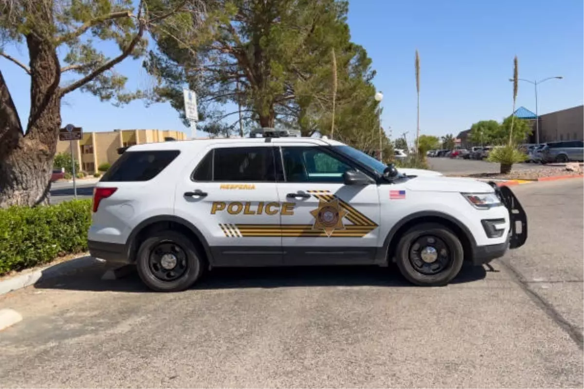 California'da Küçük Uçak Düşmesi: 2 Ölü, 8 Yaralı