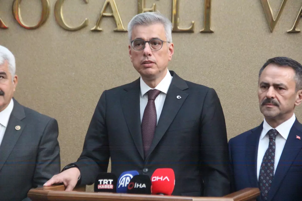 Sağlıklı Yaşam İçin Alarm: Sağlık Bakanı Memişoğlu'ndan Kilo, Beslenme ve Egzersiz Uyarısı!