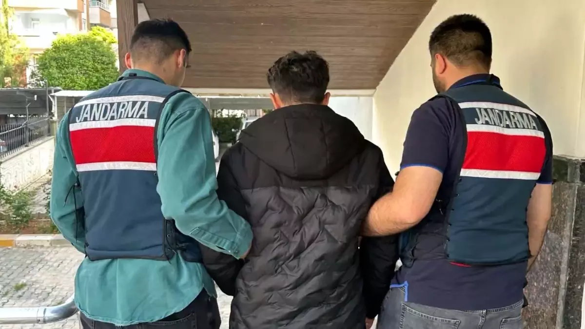 Dolandırıcılık Operasyonunda 64 Şüpheli Yakalandı