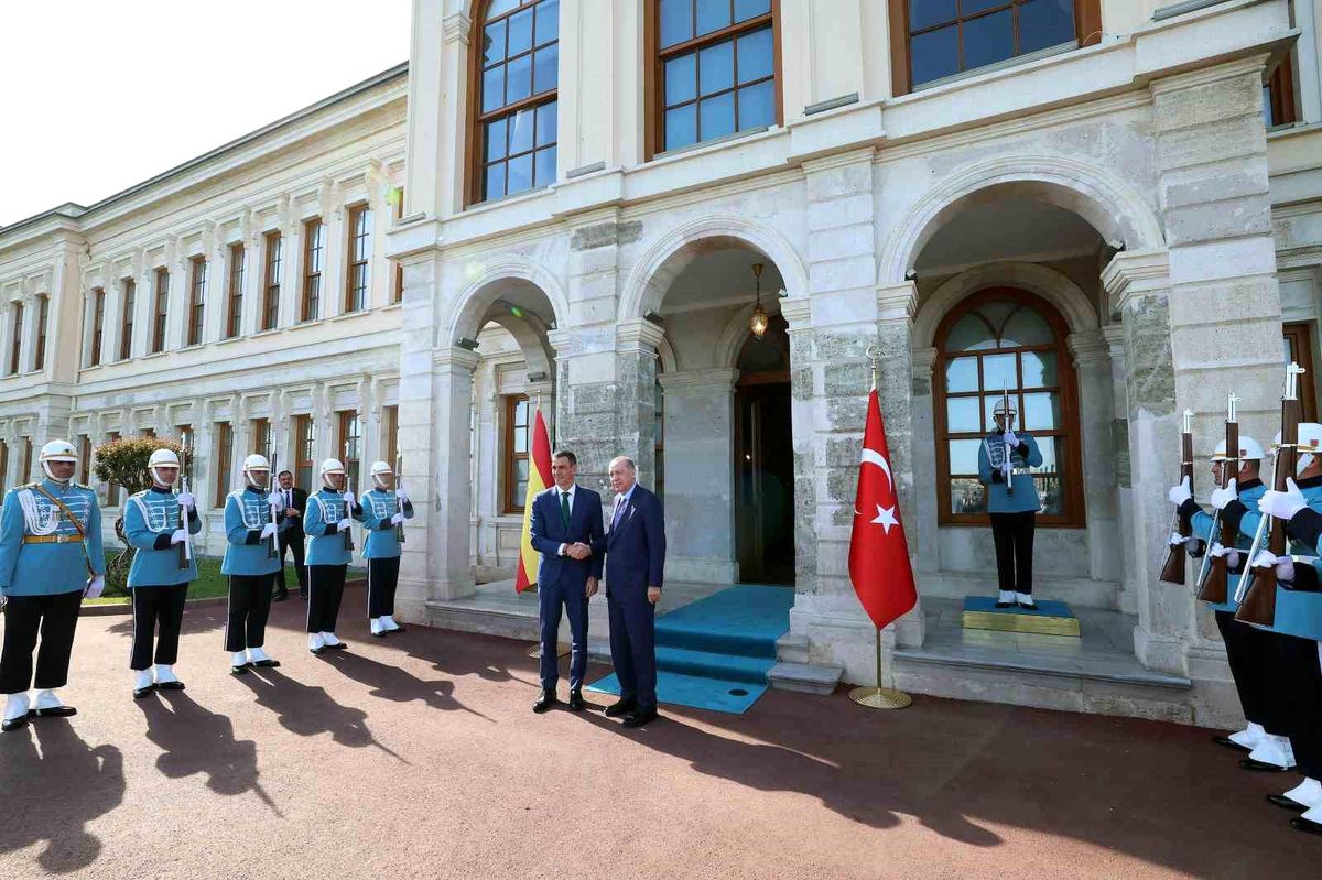 Cumhurbaşkanı Erdoğan, İspanya Başbakanı Pedro Sanchez'i kabul etti