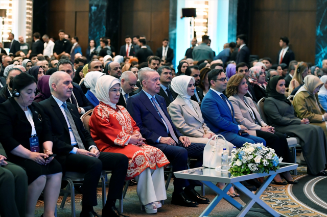 Cumhurbaşkanı Erdoğan: Türkiye'nin doğurganlık hızı tarihte ilk kez 1.48'e geriledi, bu bir felaket