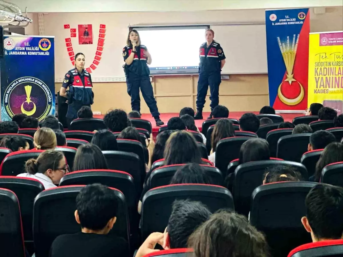 Didim'de Ortaokul Öğrencilerine Siber Zorbalık ve Güvenlik Eğitimi Verildi