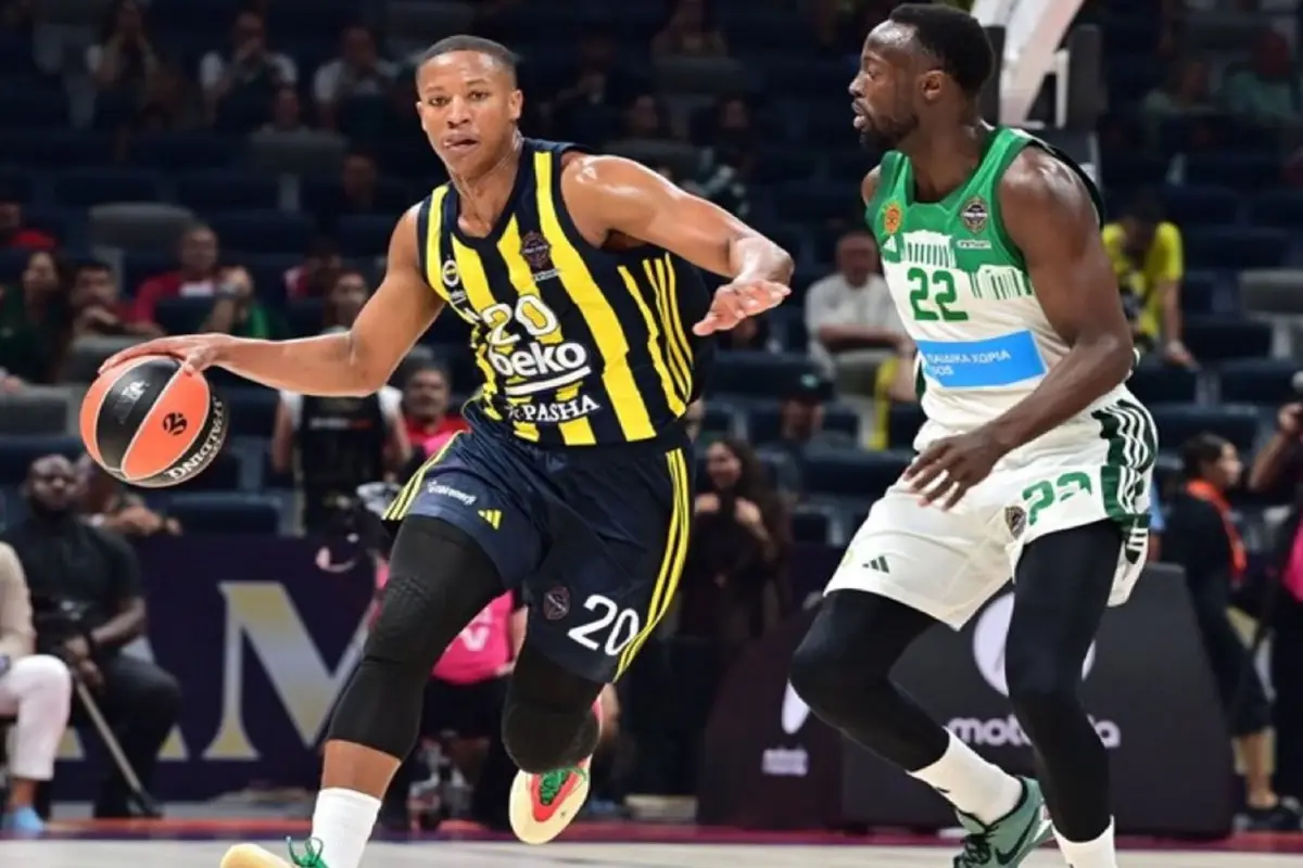 Fenerbahçe Beko, Panathinaikos'u devirerek EuroLeague'de finale yükseldi