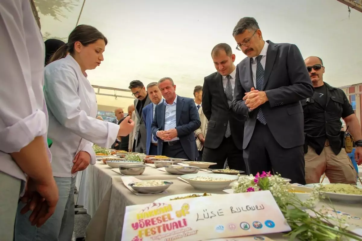 Hakkari'de Yöresel Ot Festivali: Doğanın ve Lezzetin Buluşması