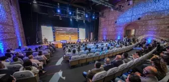 İstanbul Fintech Week Nedir ve '2025'te Dijital Bankacılık' Neden Cüzdanınızı İlgilendiriyor?